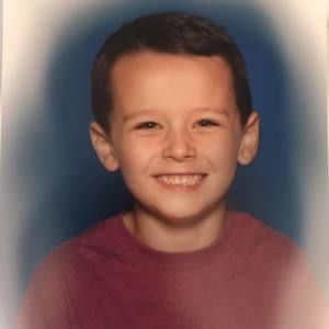 Meet your Posher, Lora